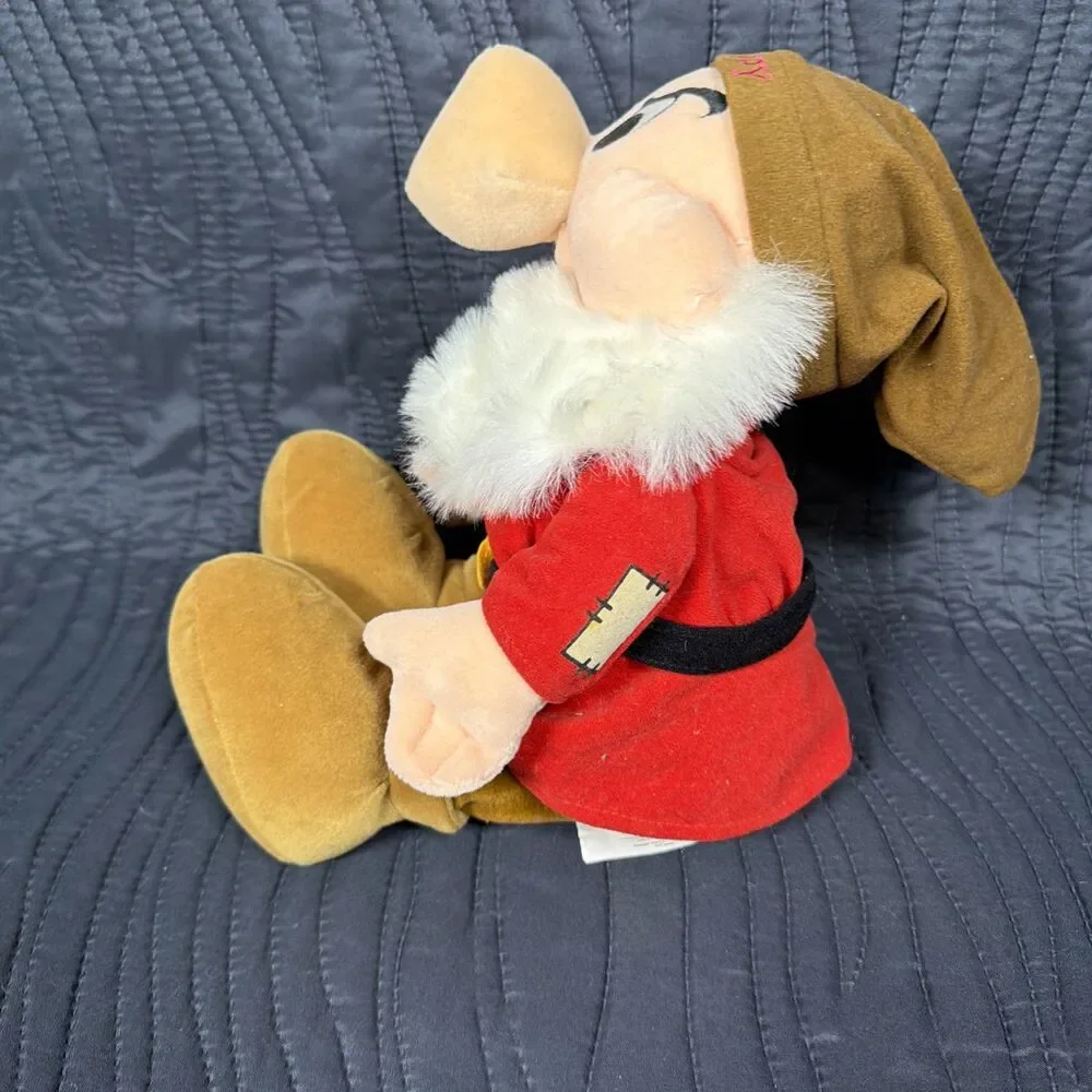 Disney Store Grumpy 12